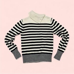 Striped Black and White Women's Sweater